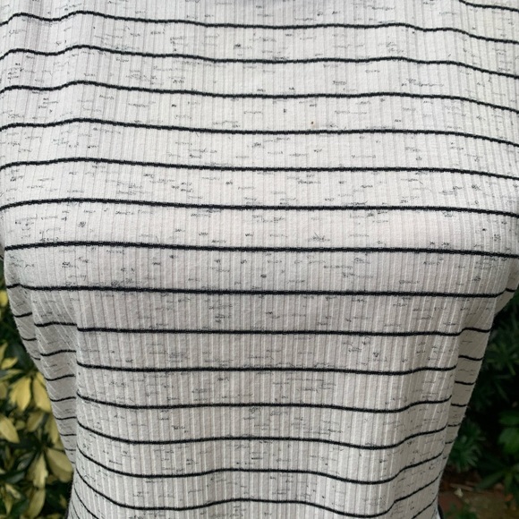 BCBGeneration Striped Ribbed Open Back Crop Top - Picture 2 of 6